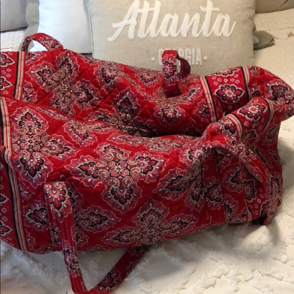 Vera Bradley large weekend bag
